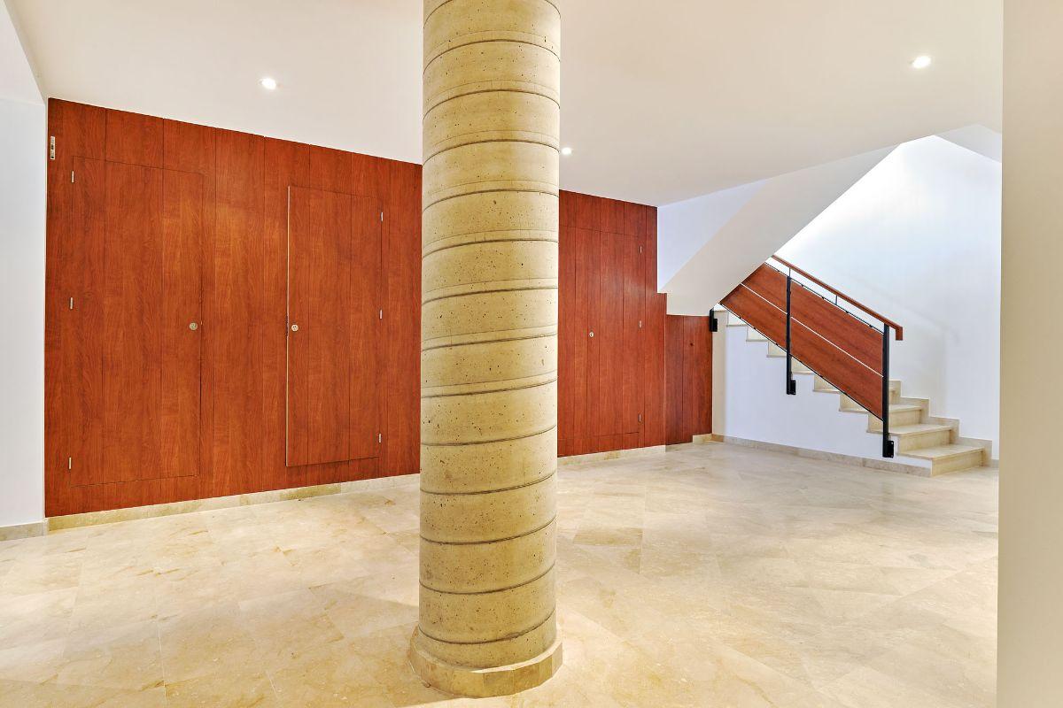 Apartamento de obra nueva en San Miguel de Salinas con piscina y vistas