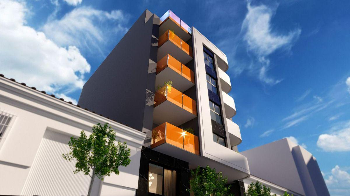 Estudio Obra Nueva Centro Torrevieja — Piscina Comunitaria 249.000€
