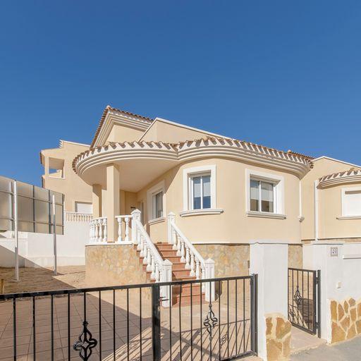 Villa en San Miguel de Salinas