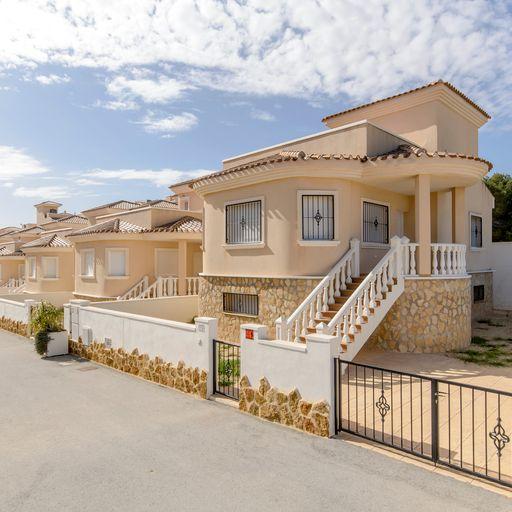Villa en San Miguel de Salinas
