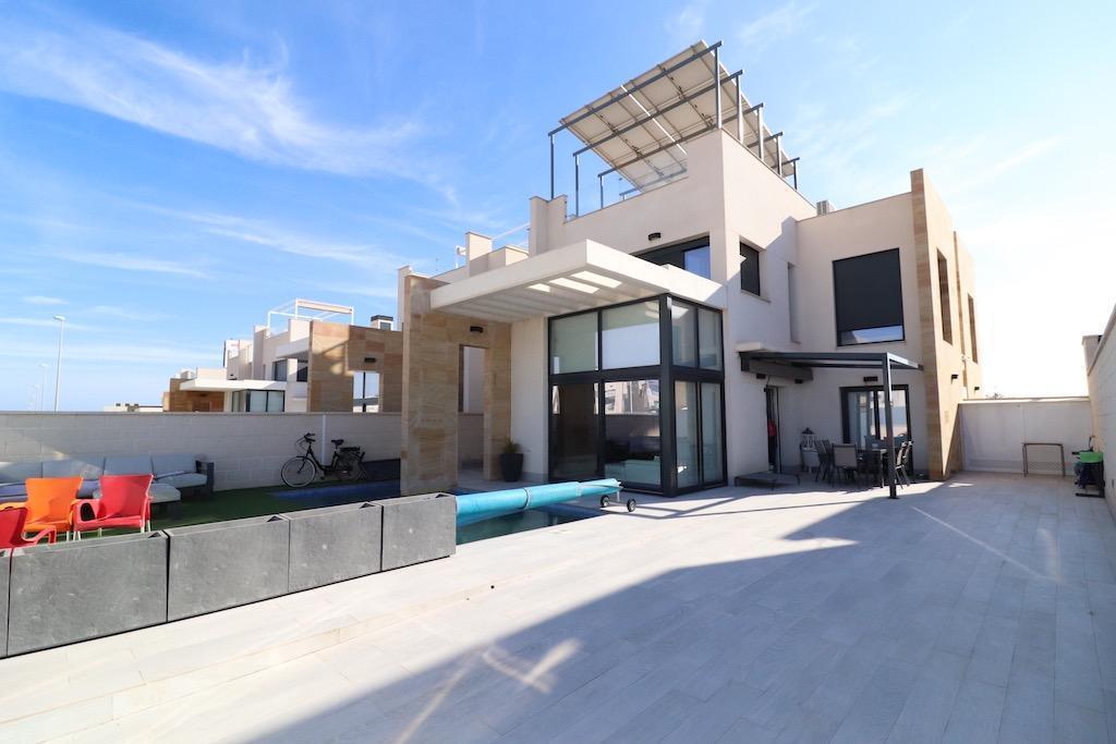 Villa en Orihuela Costa