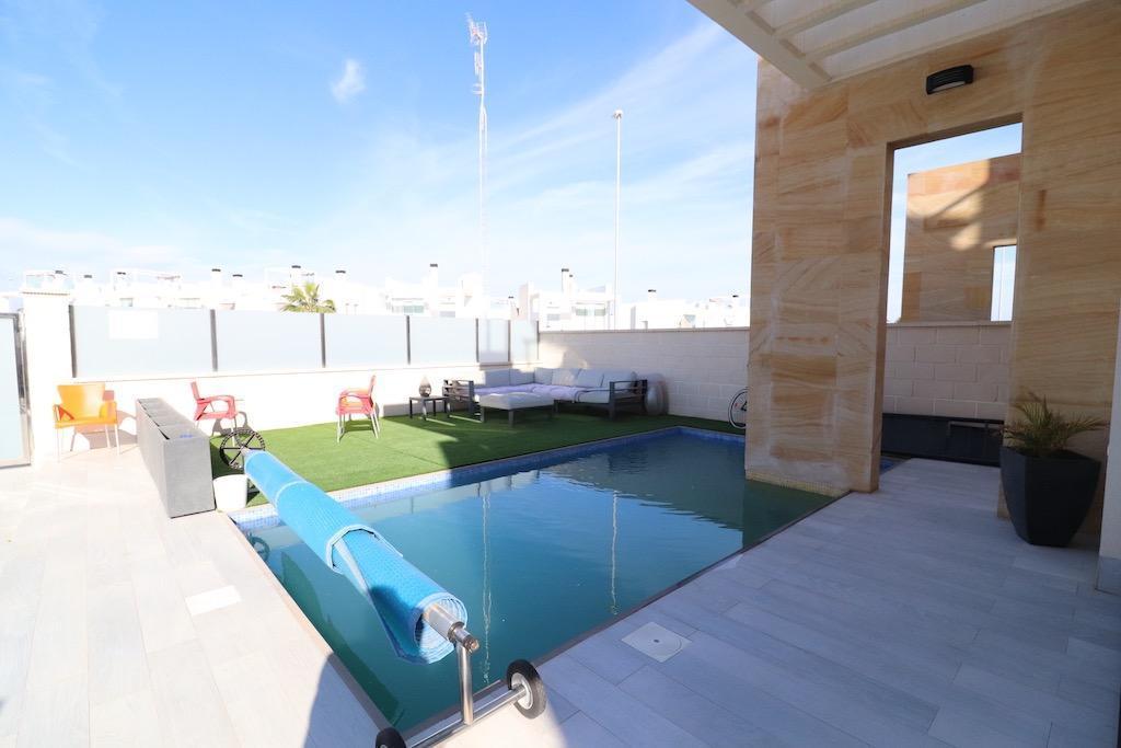 Villa en Orihuela Costa