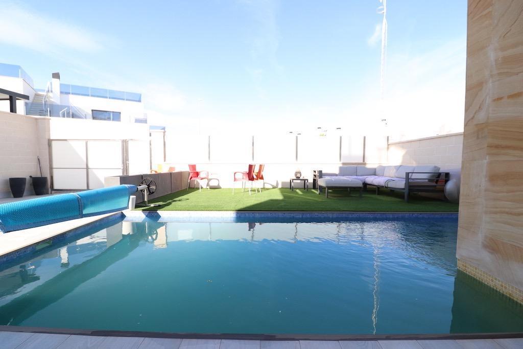 Villa en Orihuela Costa