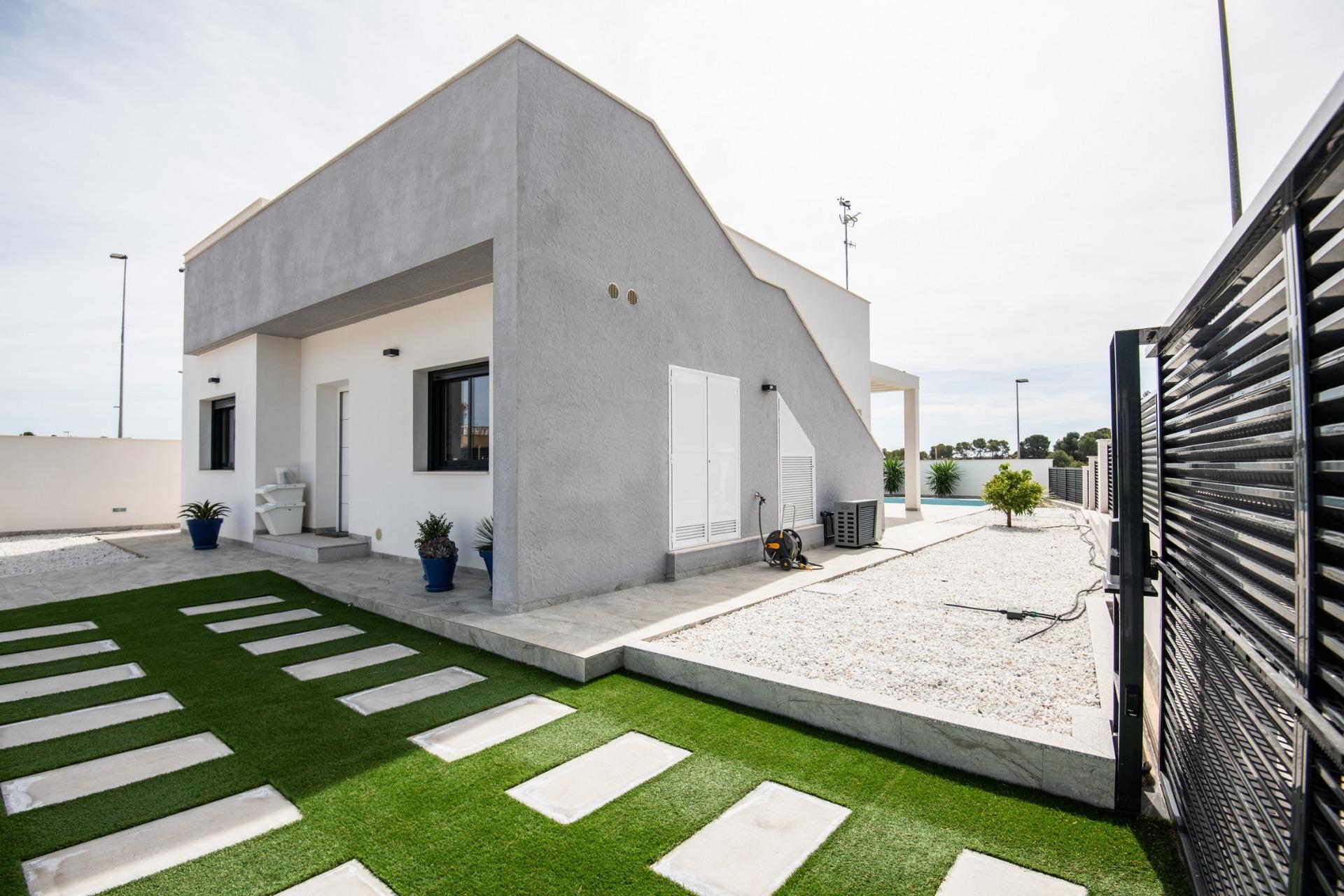 Villa en Pilar de La Horadada