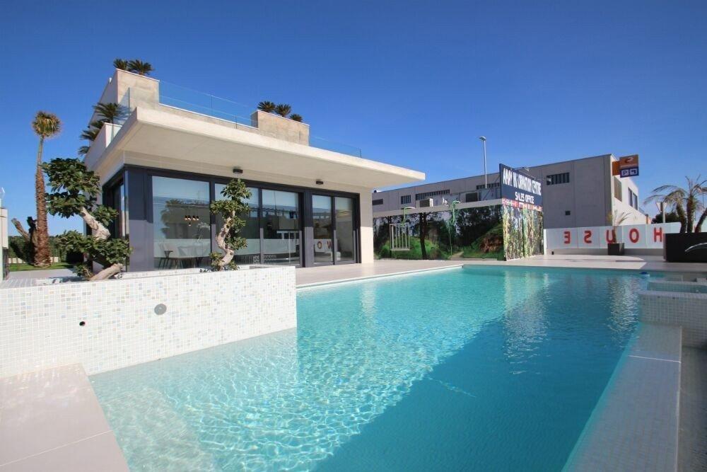 Villa en Orihuela Costa
