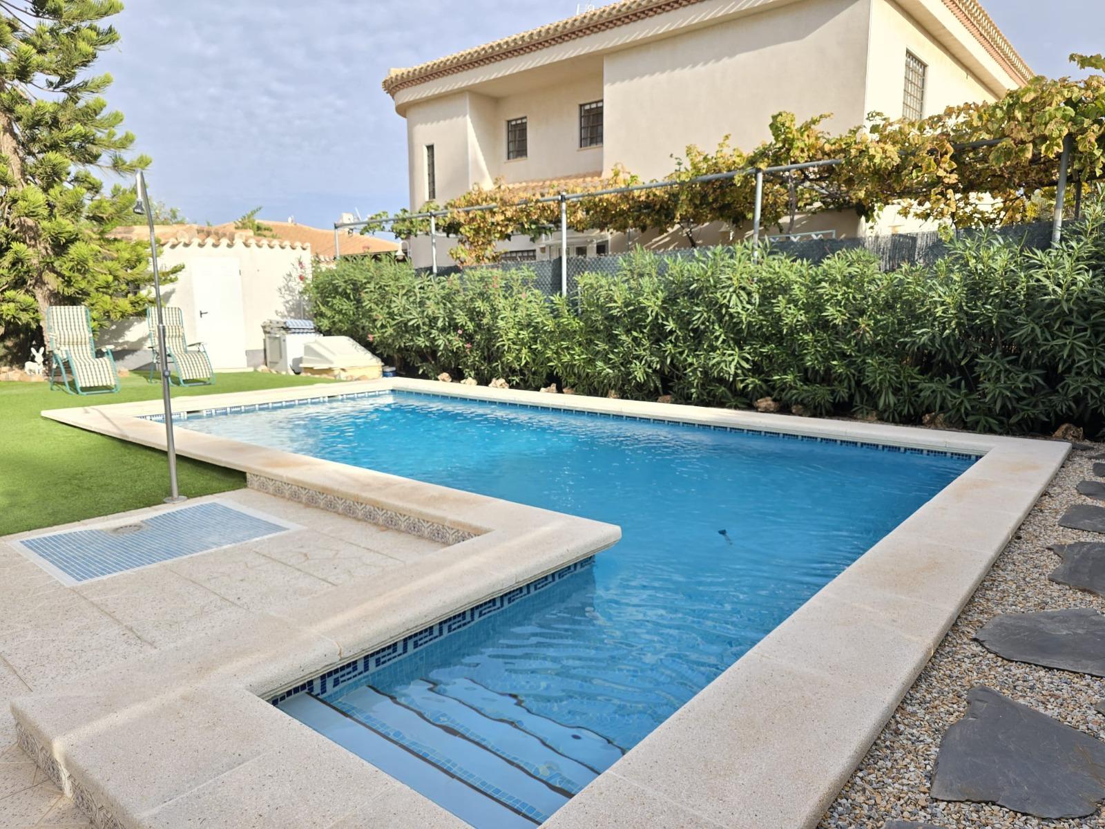 Villa en Orihuela Costa