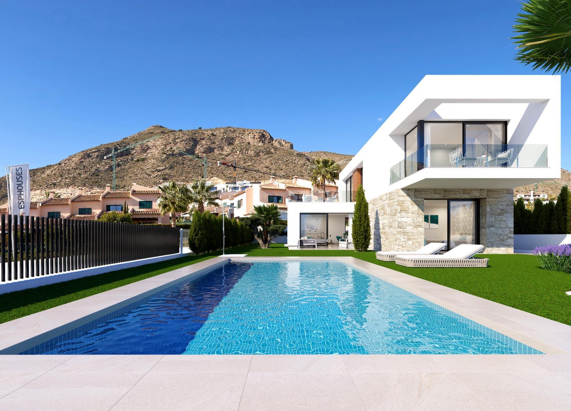 Villa Obra Nueva en Finestrat con Piscina Privada — Lujo y Tecnología