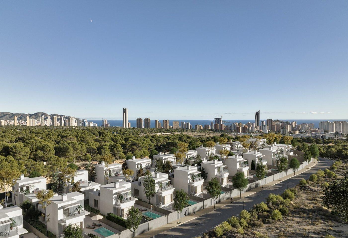 Villa obra nueva en Finestrat con piscina privada y vistas — 3 dorm.
