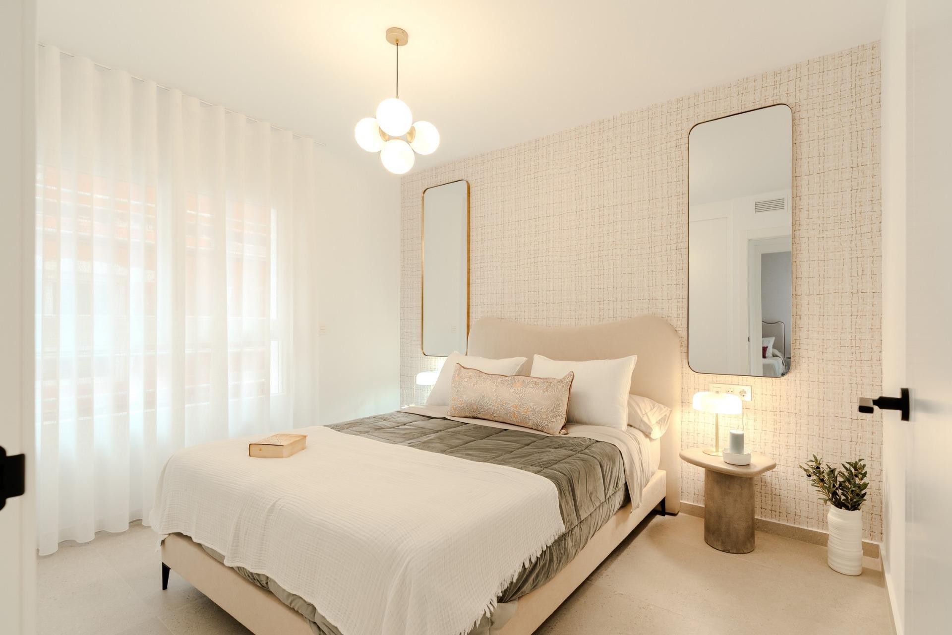 Villa Obra Nueva con Piscina Privada en Los Alcázares — 3 Dorm.