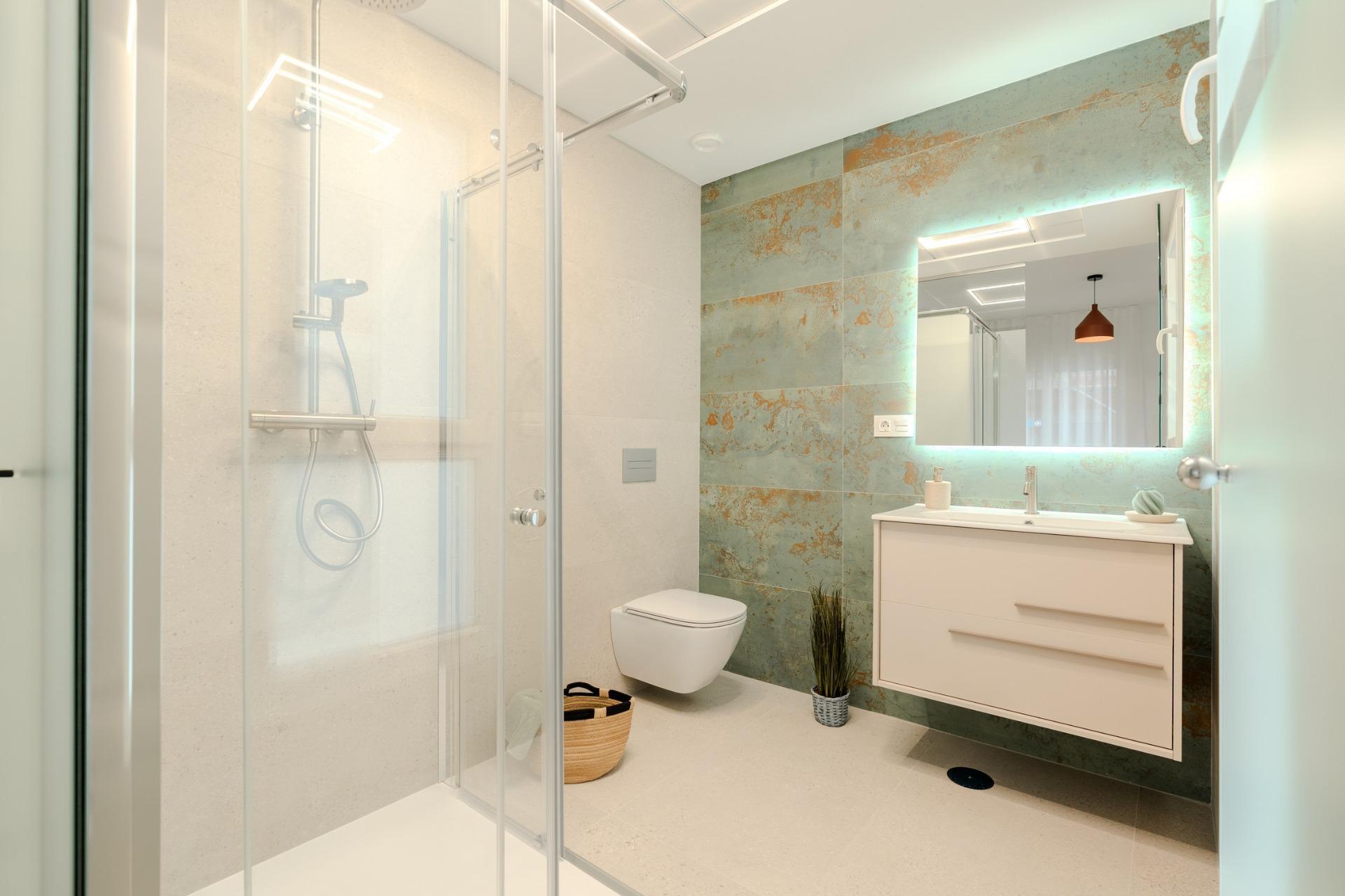 Villa Obra Nueva con Piscina Privada en Los Alcázares — 3 Dorm.