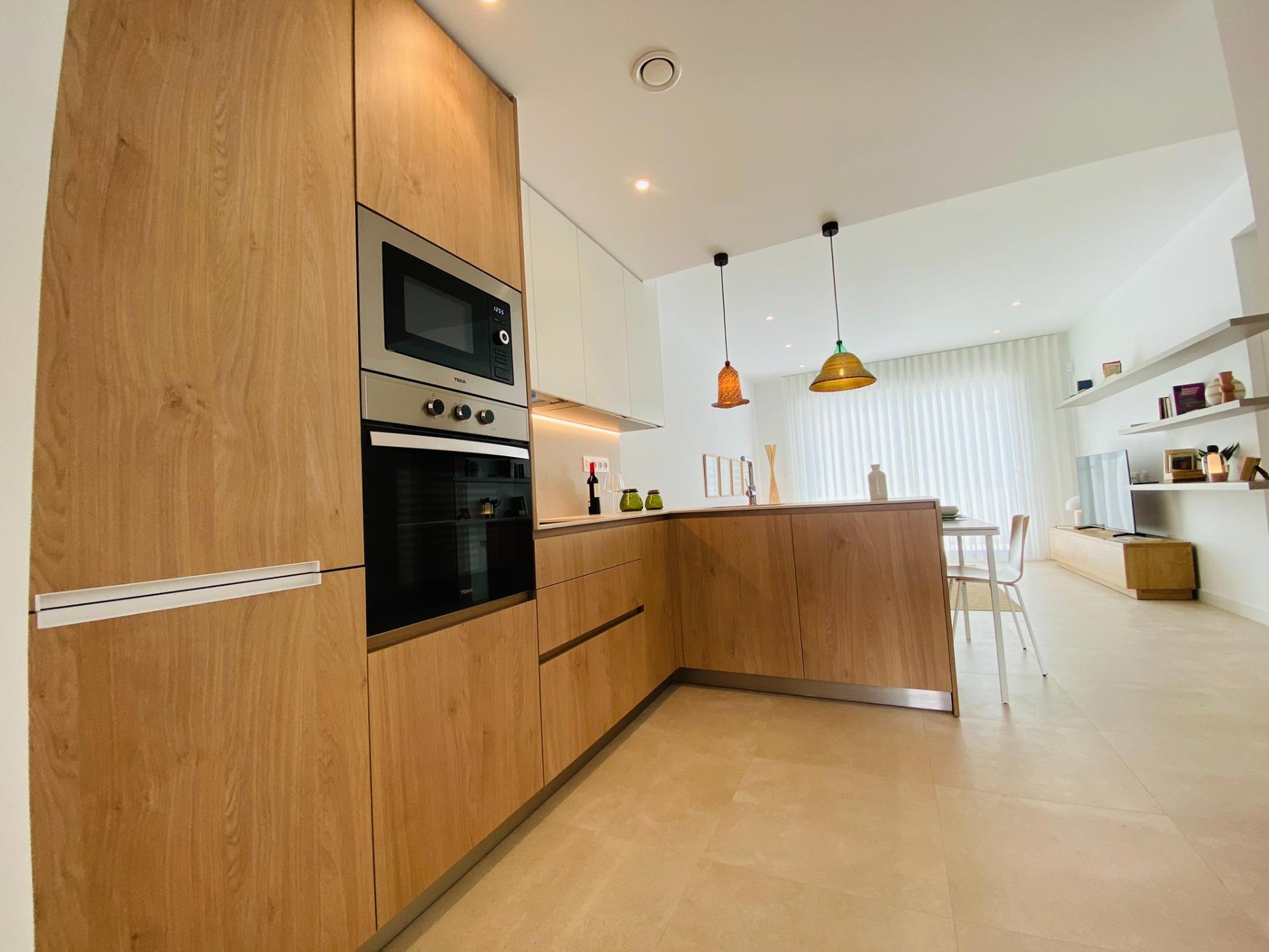 Bungalow Obra Nueva con Piscina Privada en Pilar de La Horadada — 3 Dorm.