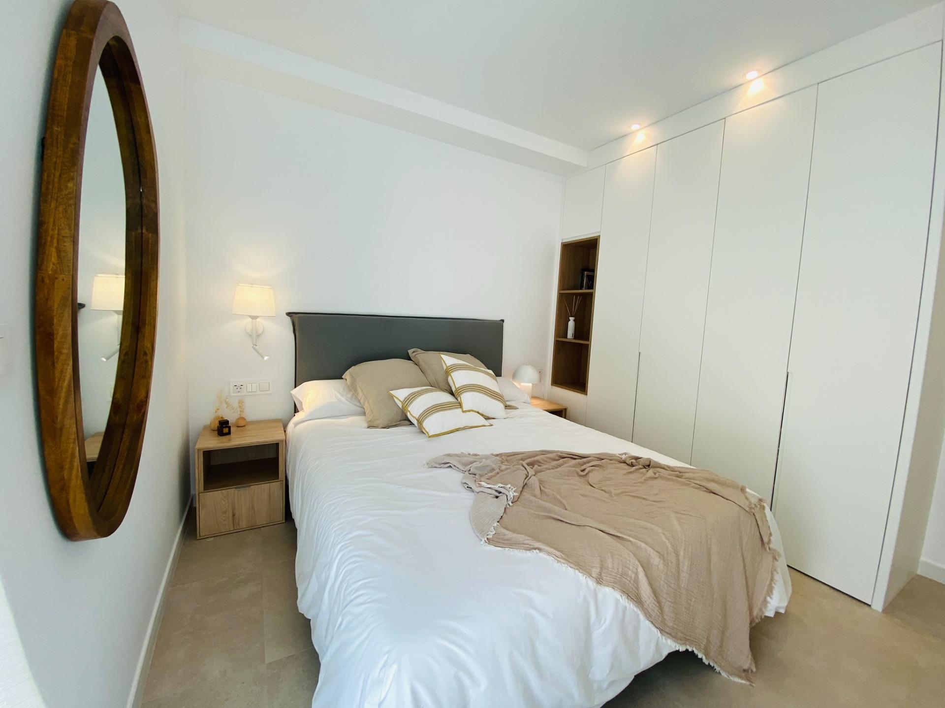 Bungalow Obra Nueva con Piscina Privada en Pilar de La Horadada — 3 Dorm.