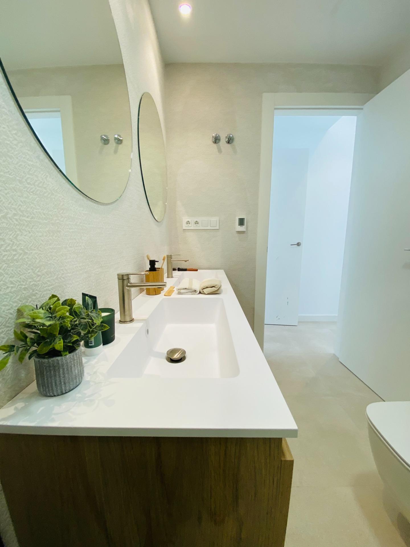 Bungalow Obra Nueva con Piscina Privada en Pilar de La Horadada — 3 Dorm.