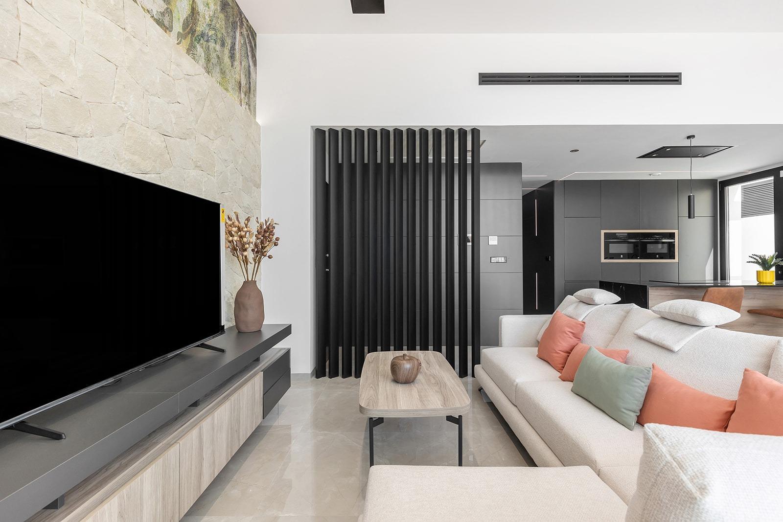 Villa Obra Nueva con Piscina Privada en Los Balcones, Torrevieja — 3 Dorm.