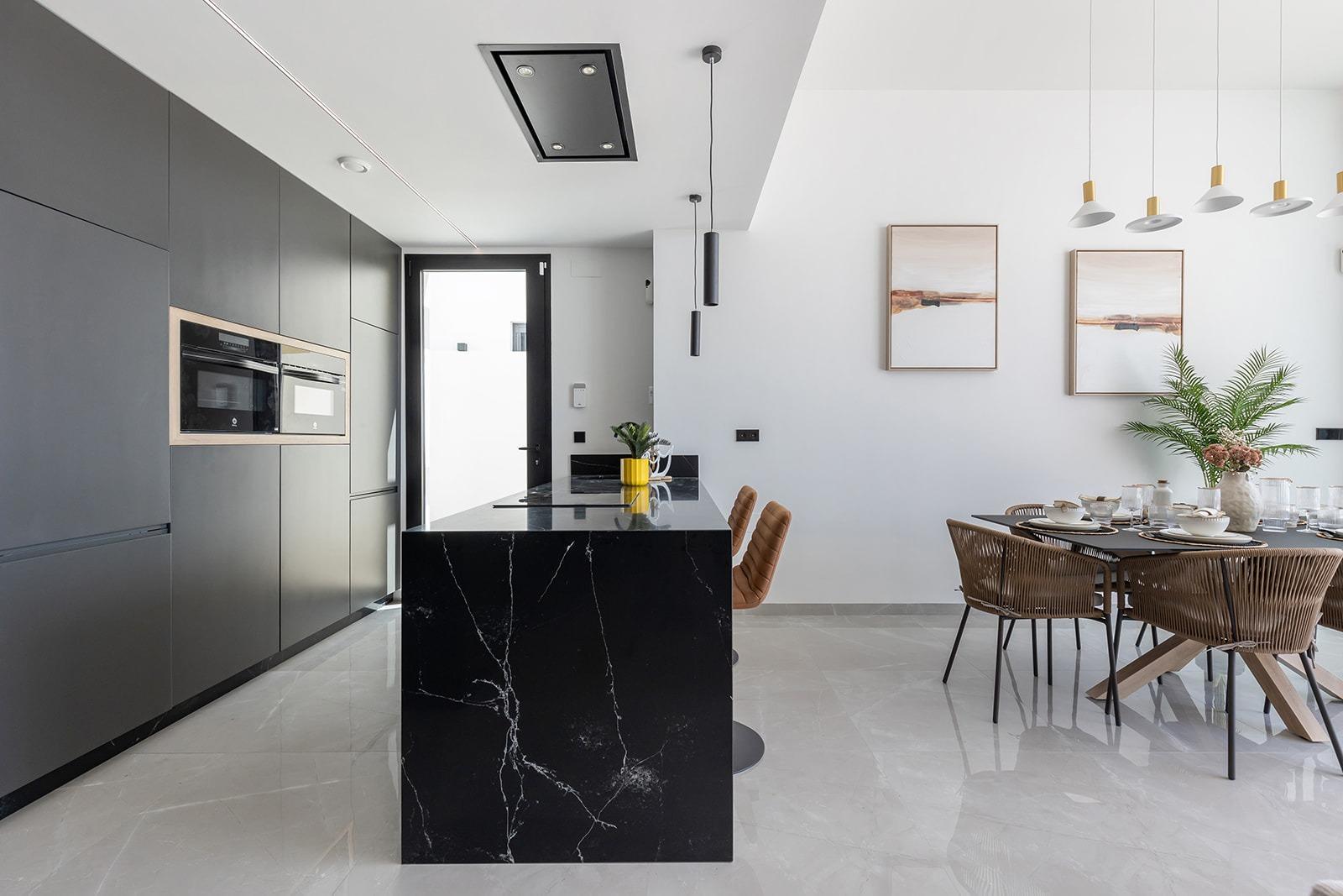 Villa Obra Nueva con Piscina Privada en Los Balcones, Torrevieja — 3 Dorm.