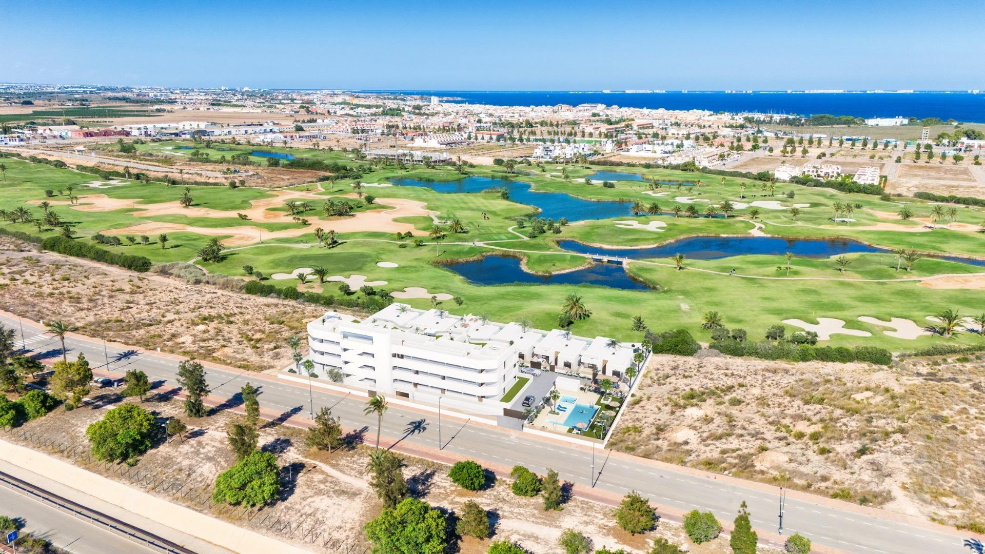 Apartamento Obra Nueva con Piscina Privada en Los Alcázares — ¡Tu Hogar Ideal!