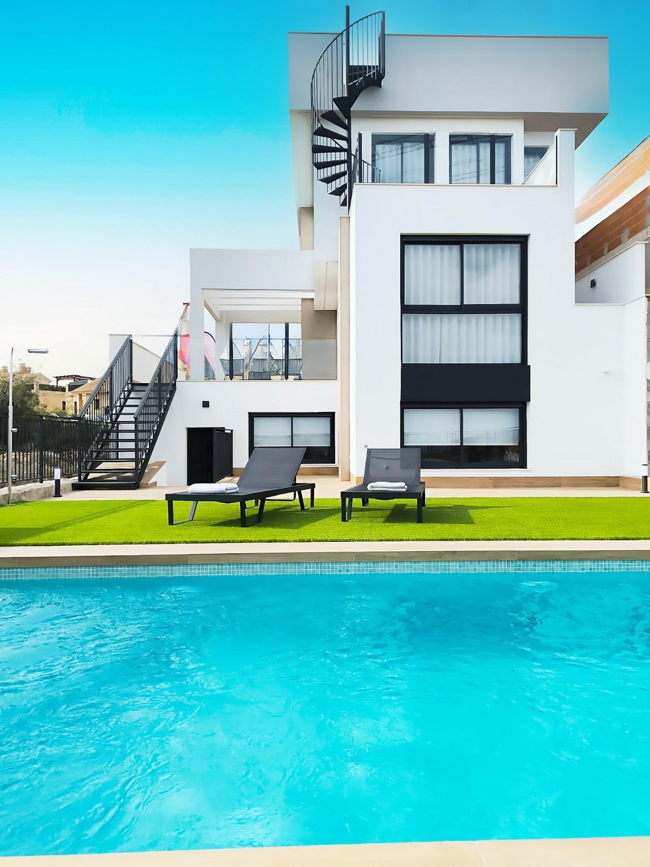 Villa en Algorfa