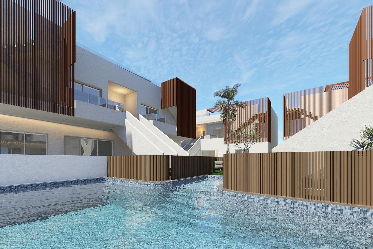 Chalet Obra Nueva con Piscina Privada en Pilar de la Horadada — 3 Dorm.