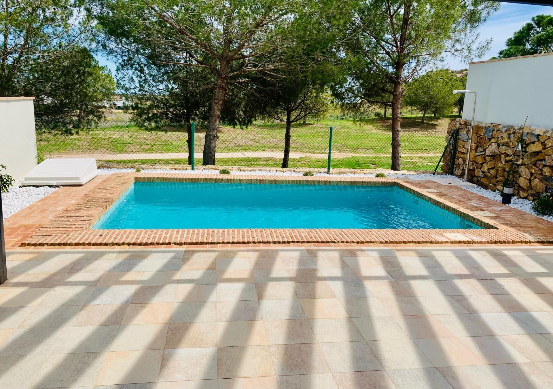 Casa Adosada con Piscina Privada en Sucina (Murcia) — Obra Nueva