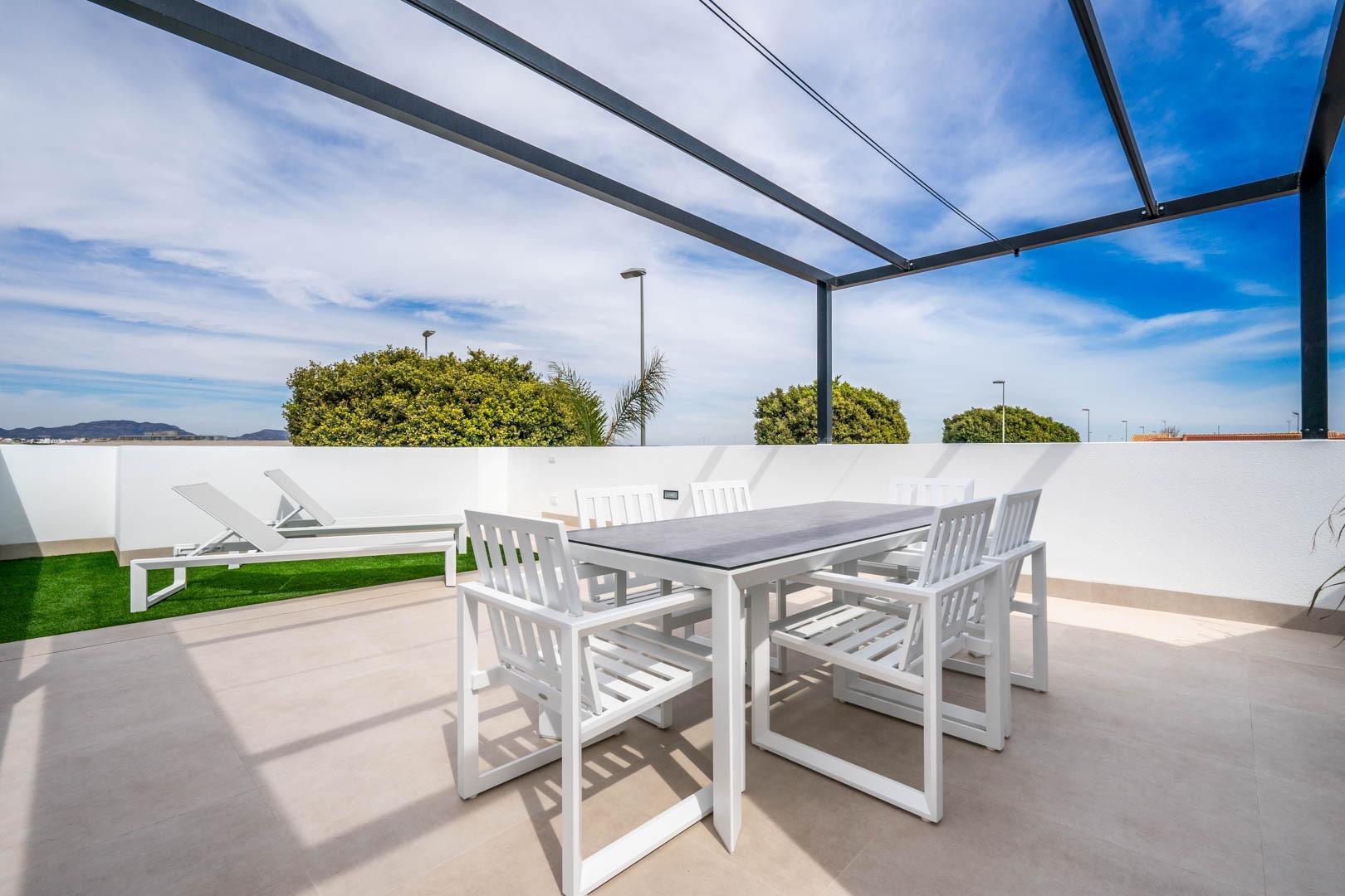 Villa obra nueva con piscina en Torre Pacheco — Tu hogar en la Costa Blanca