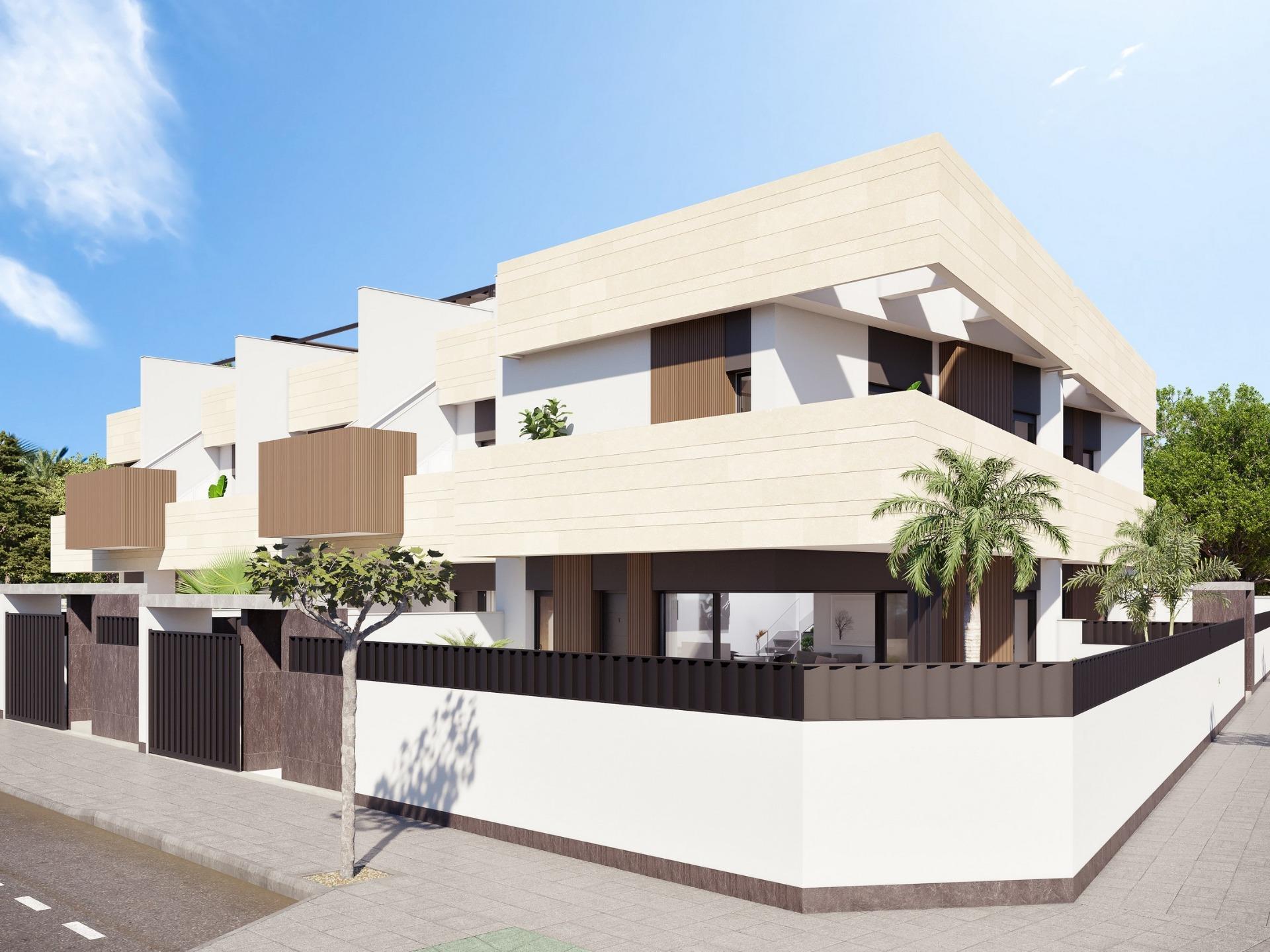 Villa Nueva con Piscina Privada en Pilar de La Horadada — Hogar de Ensueño