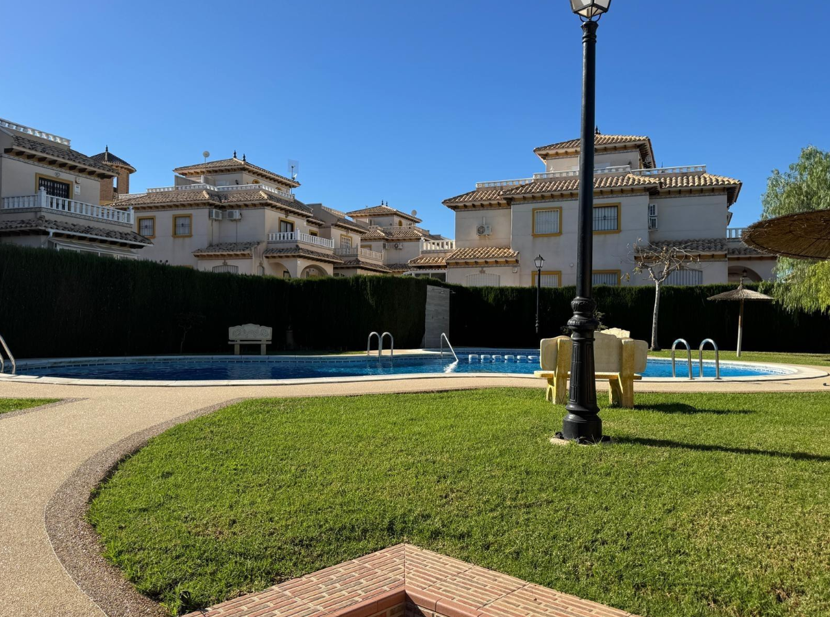 Duplex en Orihuela Costa