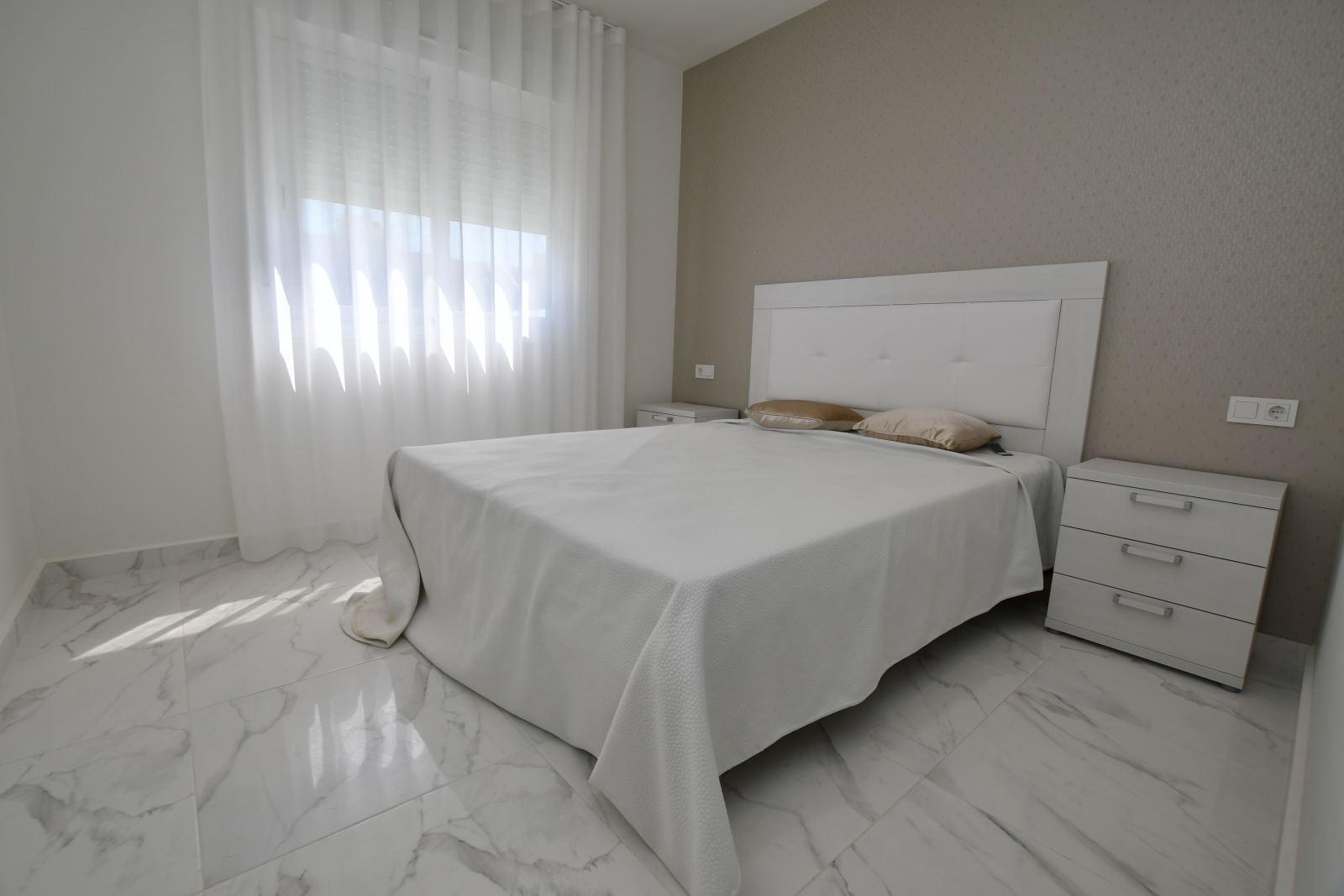 Chalet Obra Nueva 2 Dorm. Piscina Privada en San Miguel de Salinas — Hogar Mediterráneo