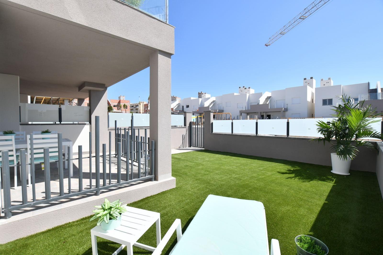 Chalet Obra Nueva 2 Dorm. Piscina Privada en San Miguel de Salinas — Hogar Mediterráneo