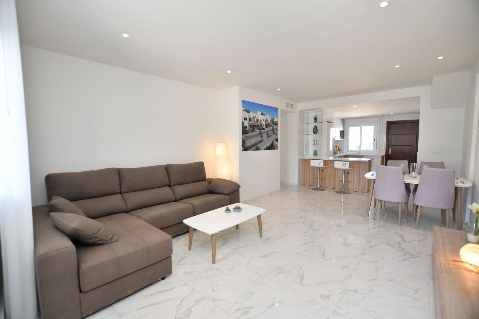 Chalet Obra Nueva 2 Dorm. Piscina Privada en San Miguel de Salinas — Hogar Mediterráneo