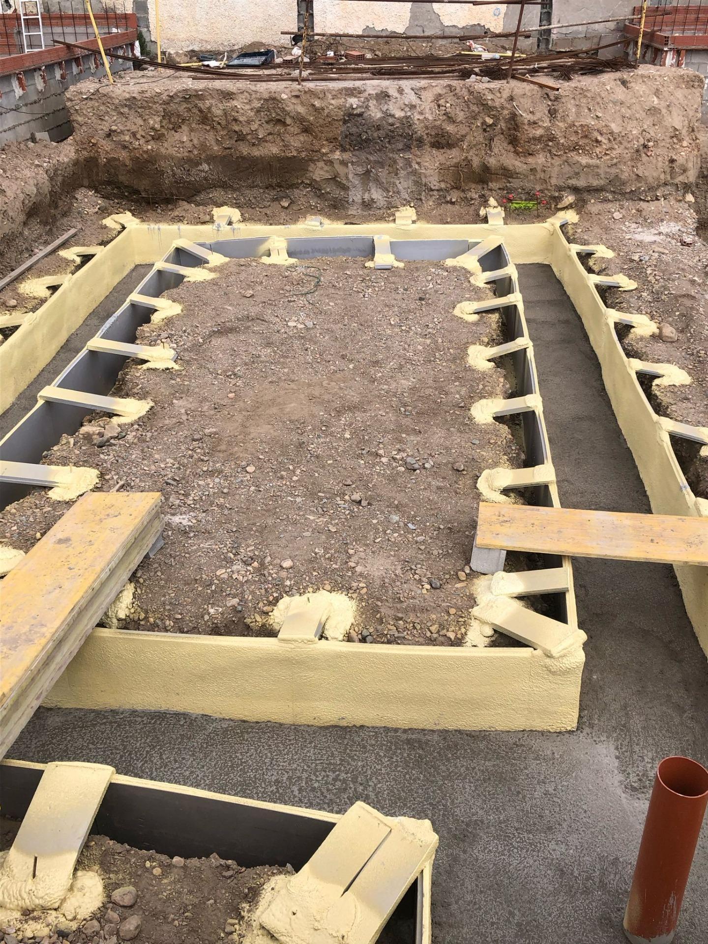 Villa Obra Nueva Primera Línea Playa Puerto de Mazarrón — Piscina y Solárium