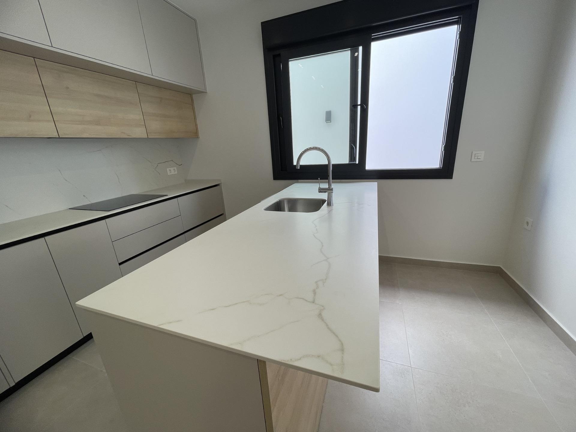 Villa Nueva con Piscina en Almoradí — Hogar de Lujo en Costa Blanca
