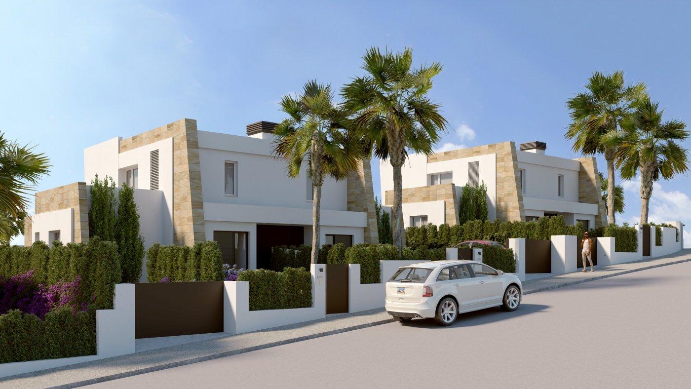Villa en Algorfa