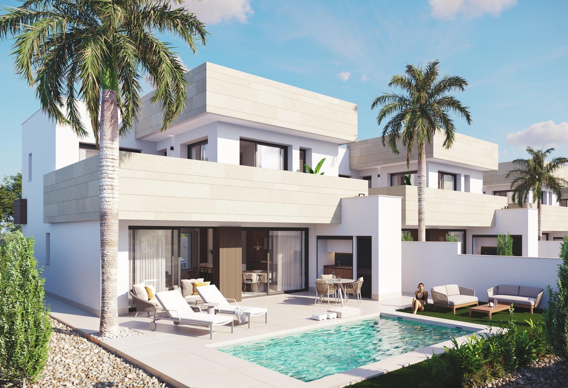 Villa obra nueva con piscina privada en San Javier — 3 dorm.