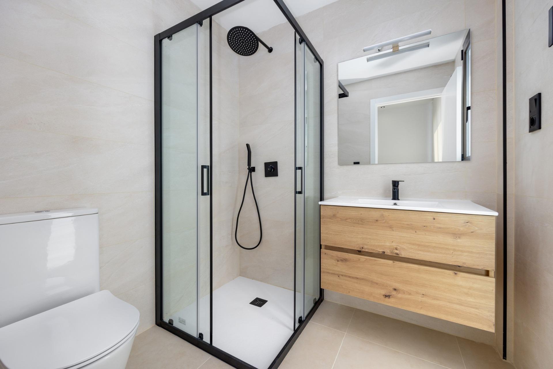 Villa Obra Nueva con Piscina Privada en Los Alcázares — Golf La Serena