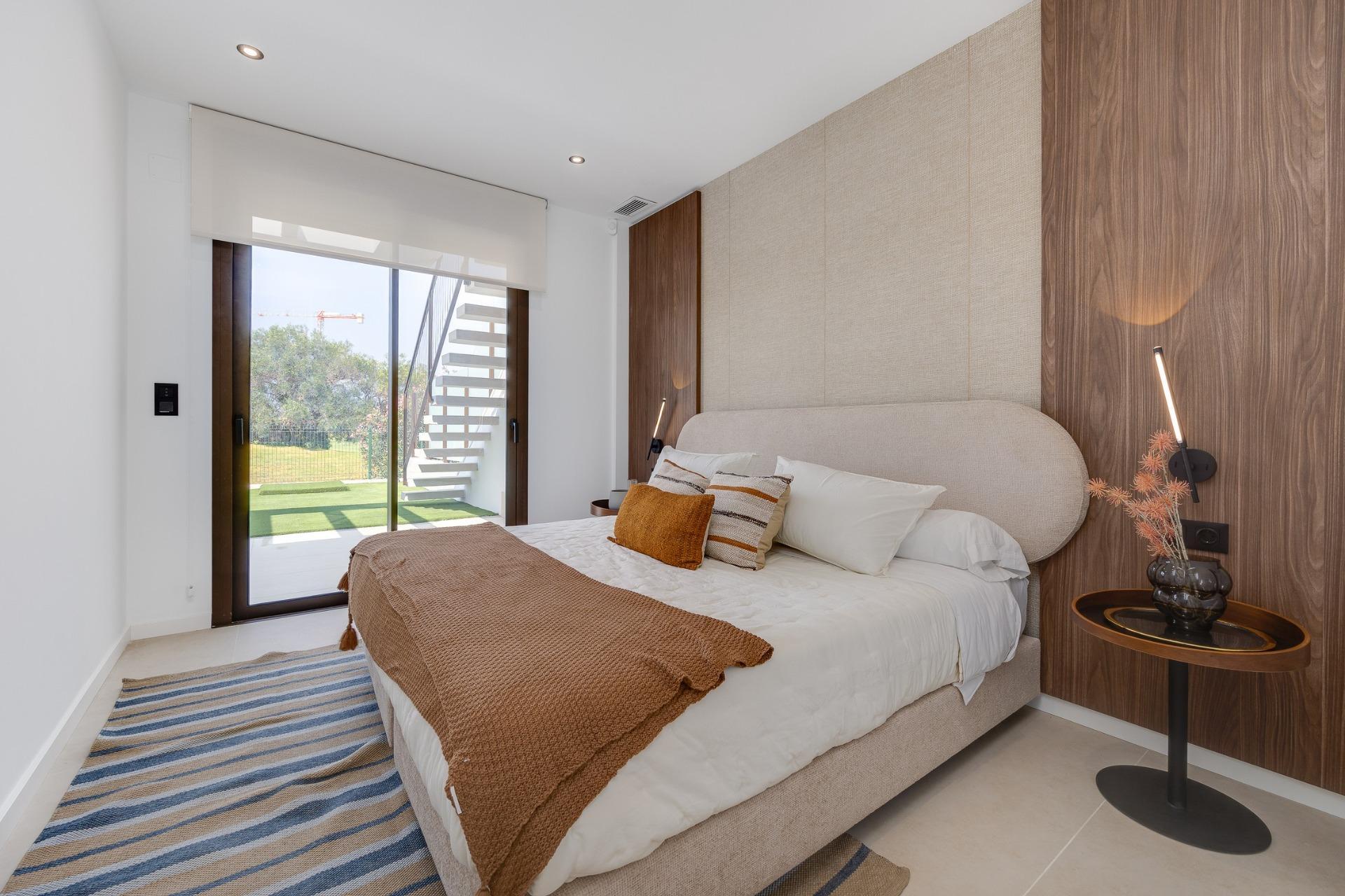 Villa Obra Nueva con Piscina Privada en Los Alcázares — Golf La Serena