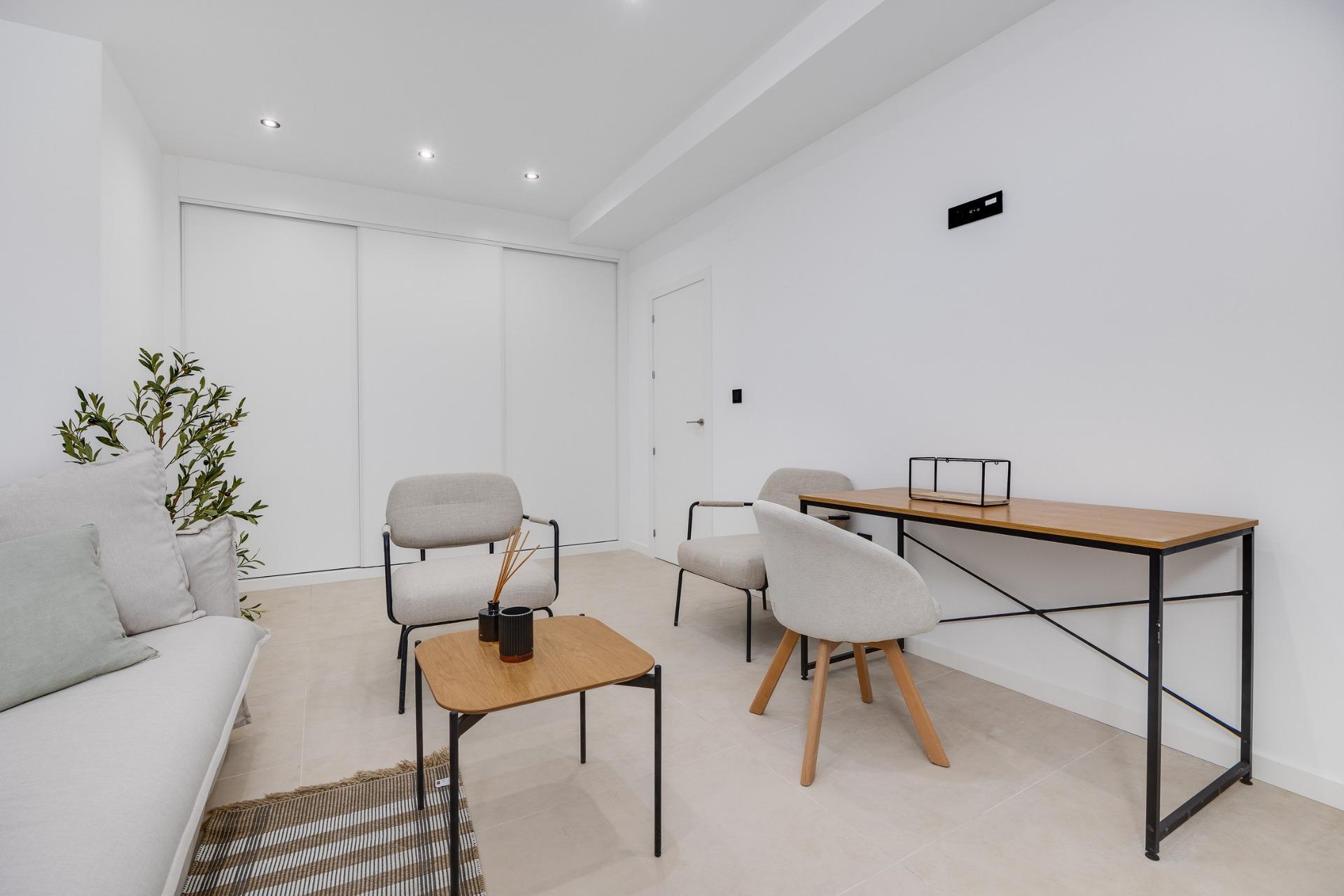 Villa Obra Nueva con Piscina Privada en Los Alcázares — Golf La Serena