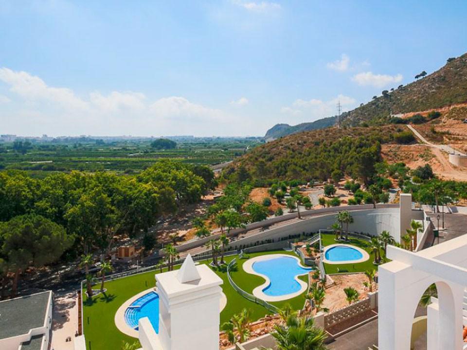 Obra Nueva: Apartamento con Piscina Privada en Xeresa — Vistas y Confort