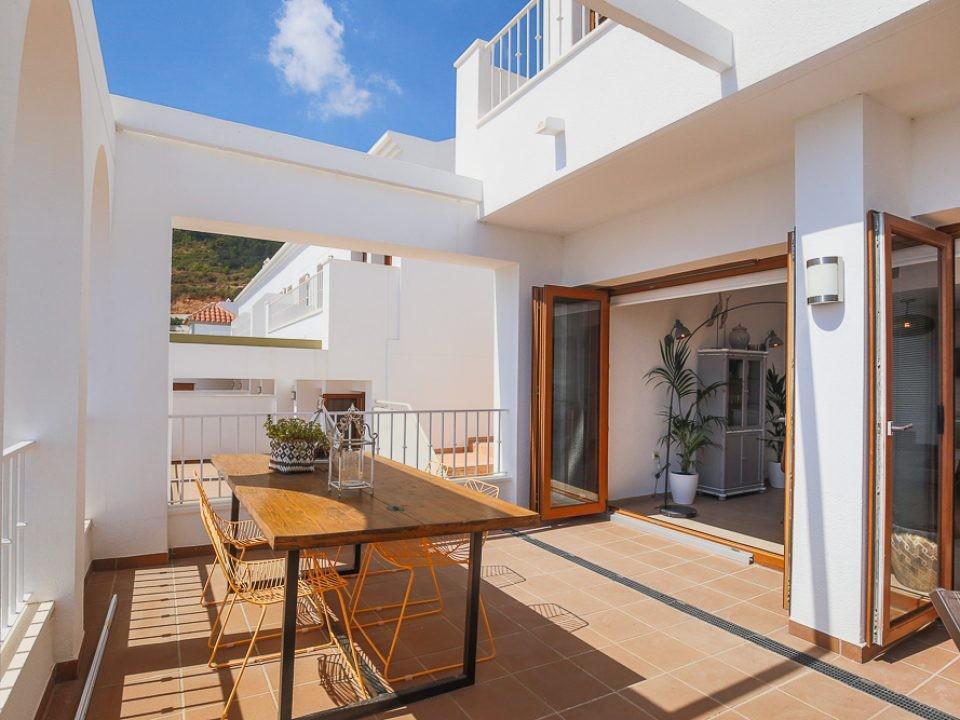 Ático Obra Nueva Xeresa con Piscina Privada y Vistas al Mar