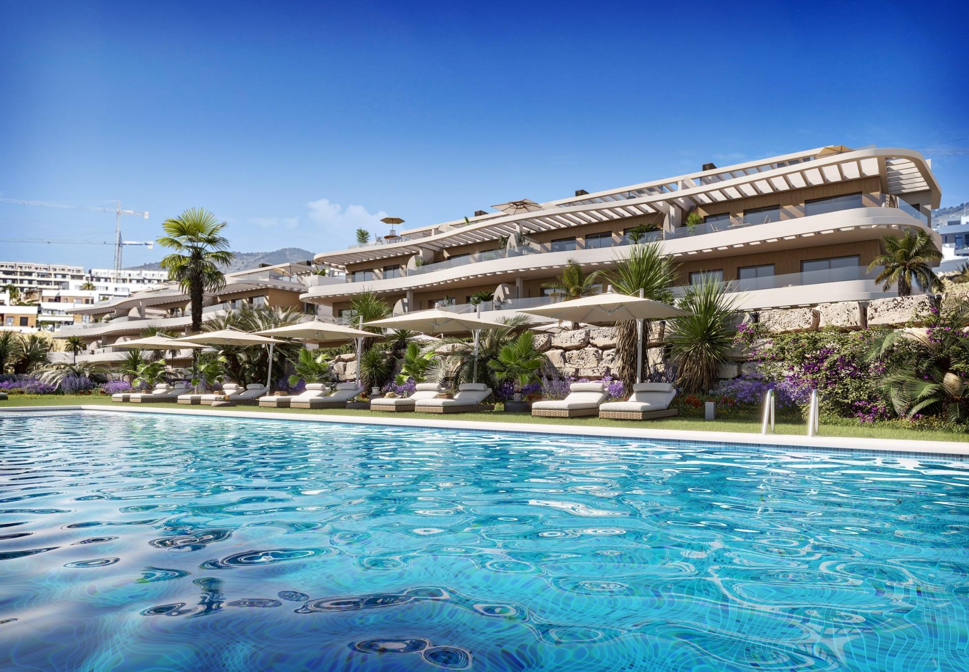 Ático de Lujo en Finestrat: Piscina Privada, Vistas al Mar y Obra Nueva