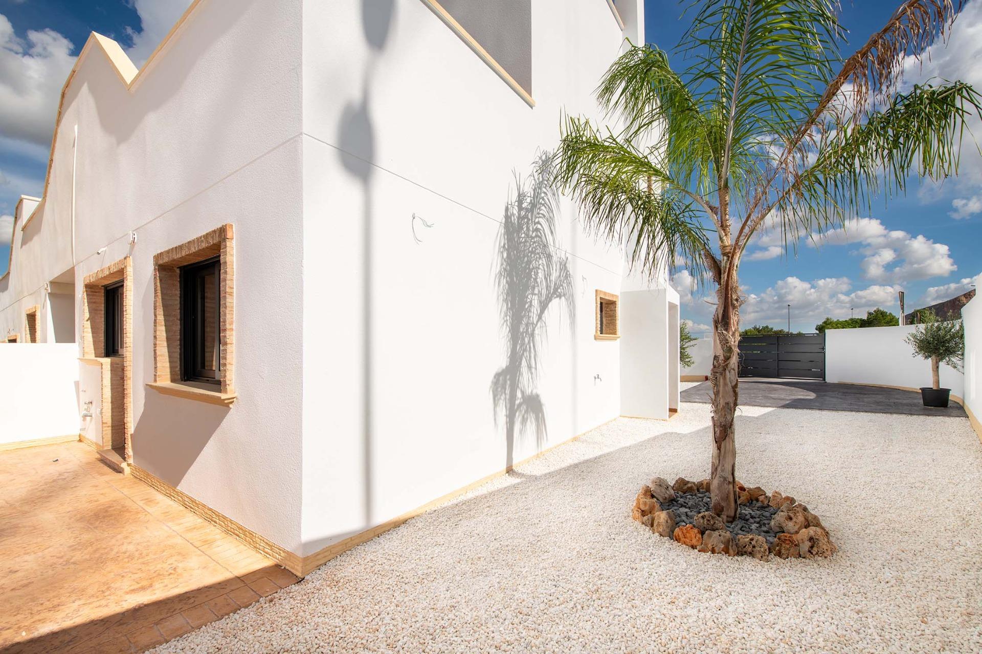 Chalet Obra Nueva en Cox con Piscina Privada — 3 Dormitorios, Inversión Única