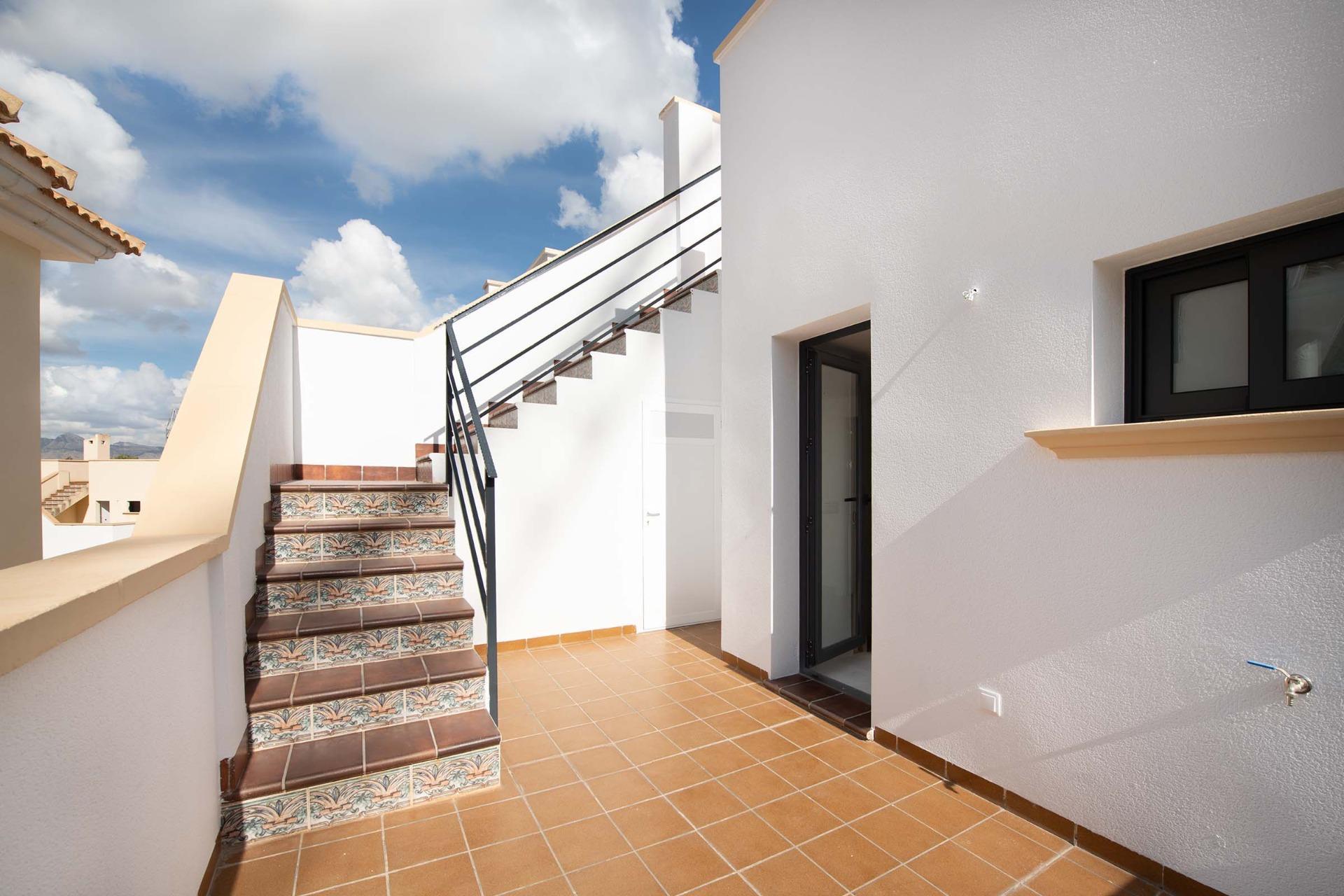 Chalet Obra Nueva en Cox con Piscina Privada — 3 Dormitorios, Inversión Única