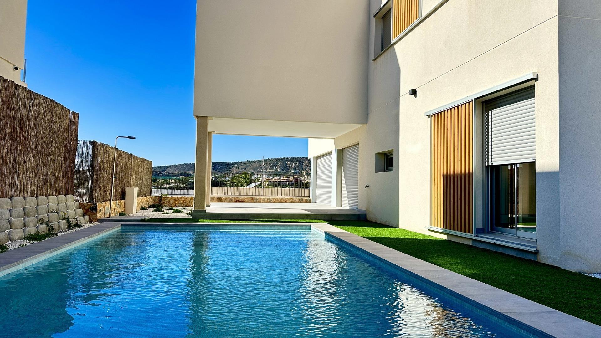 Villa en Algorfa