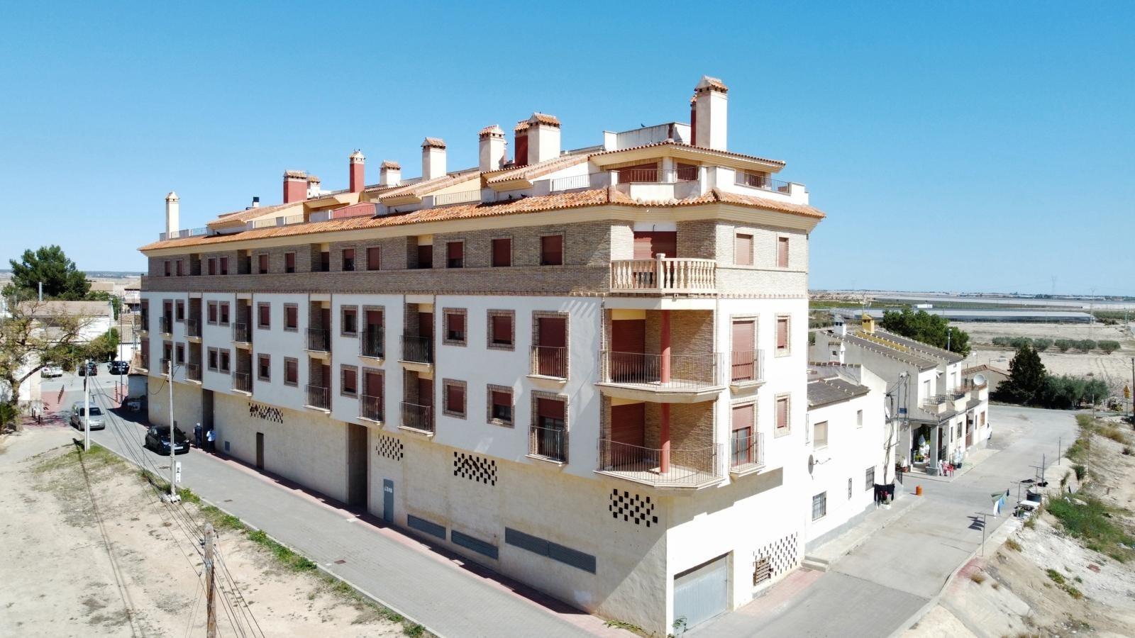 Apartamento Obra Nueva en Avileses — 2 Dormitorios, Cerca de Golf y Playa