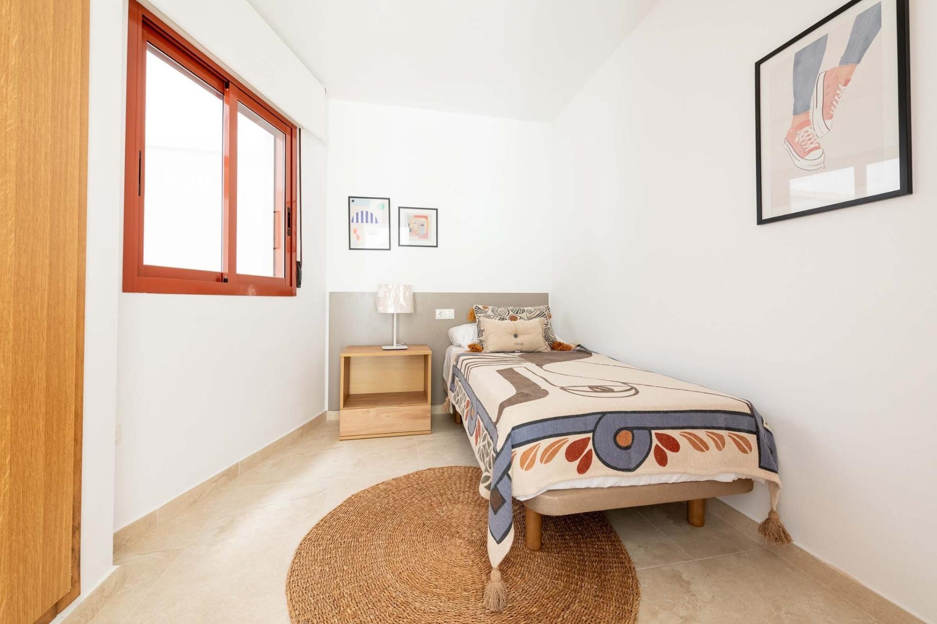Apartamento Obra Nueva en Avileses — 2 Dormitorios, Cerca de Golf y Playa