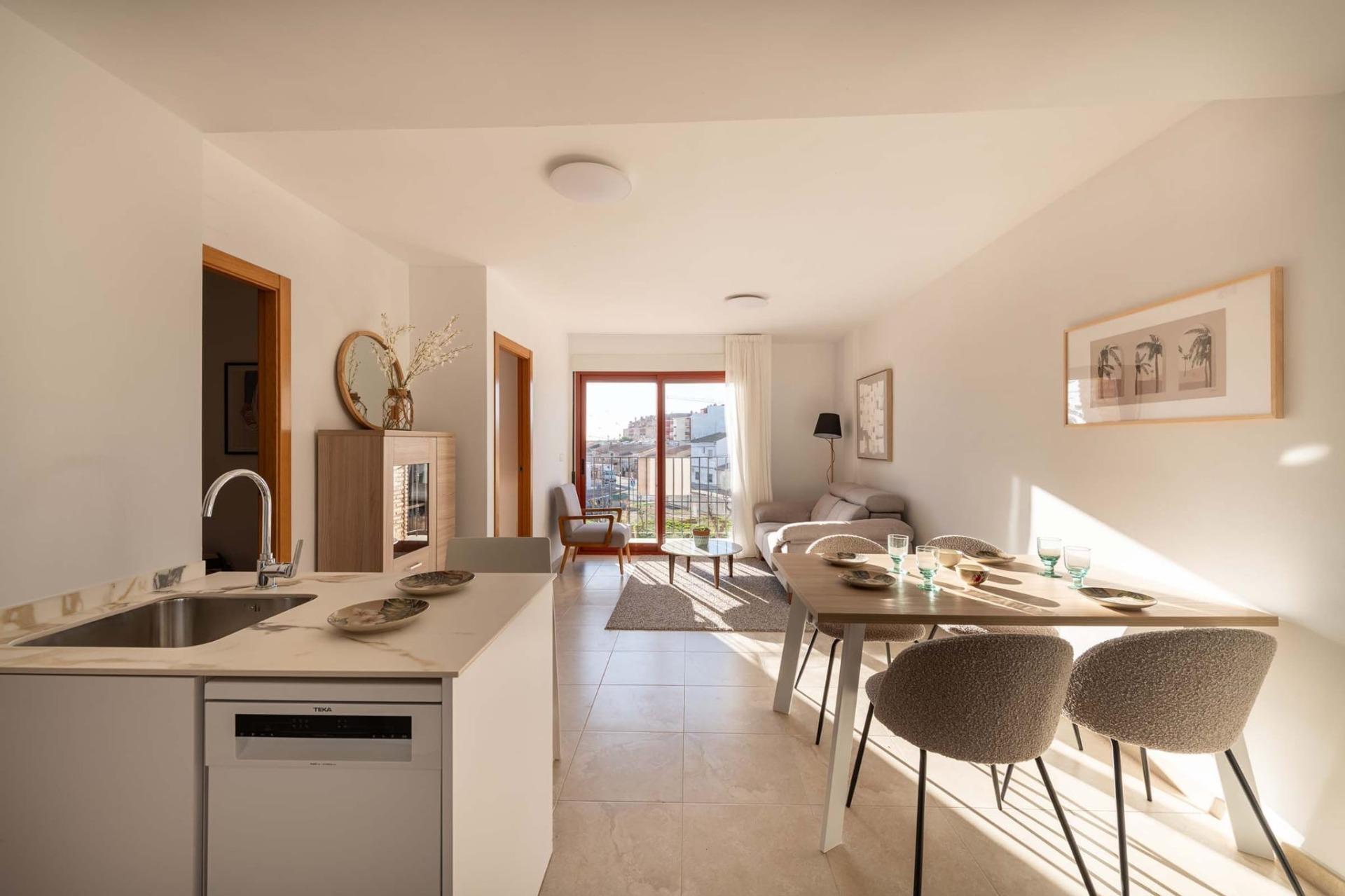 Apartamento Obra Nueva en Avileses — 2 Dormitorios, Cerca de Golf y Playa