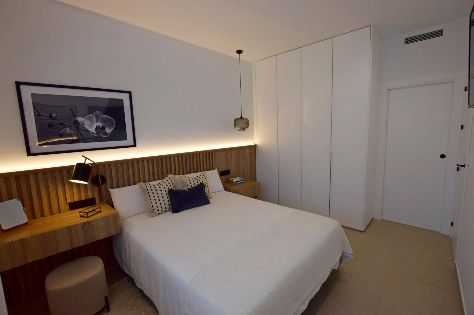 Villa obra nueva con piscina privada en Alhama De Murcia — 3 hab.