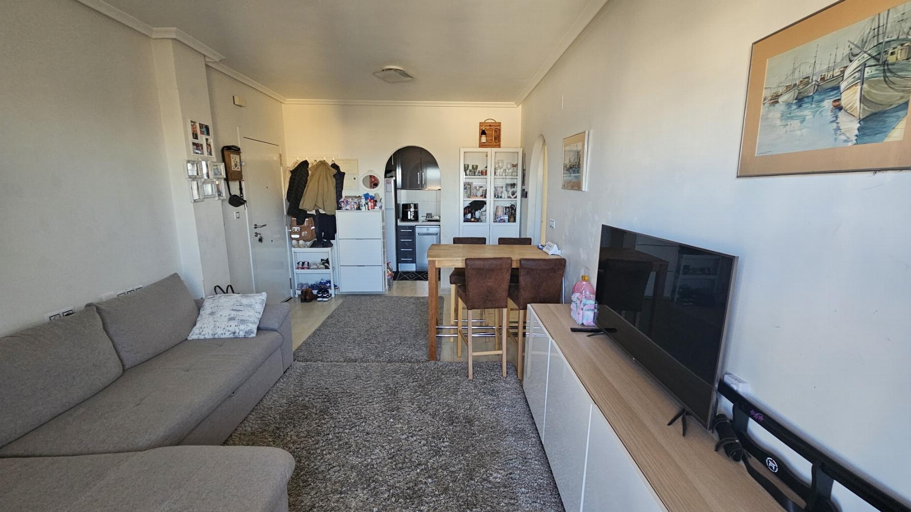 Apartamento con Vistas al Mar en Lomas de Cabo Roig — Piscina Comunitaria