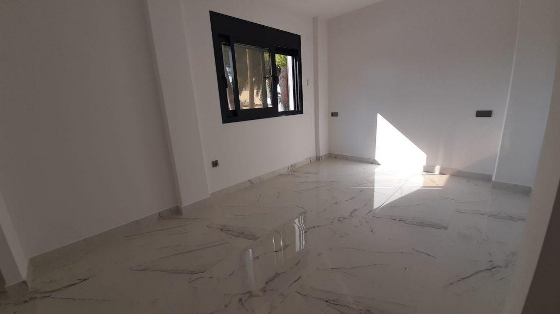 Villa 4 Dorm. con Piscina Privada en Dehesa de Campoamor - 985.000€