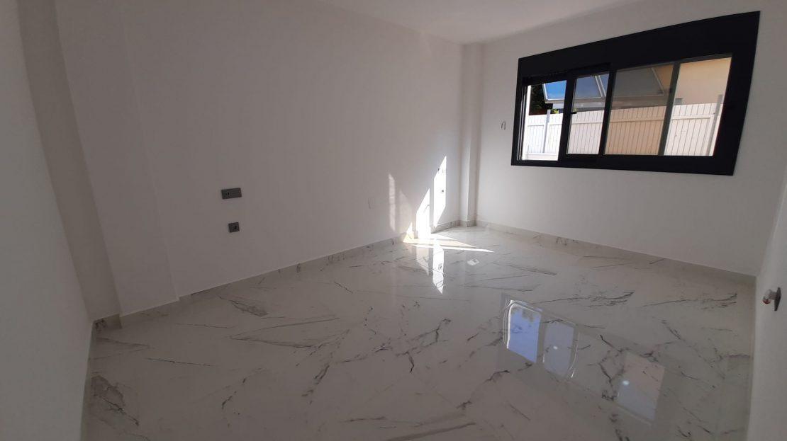 Villa 4 Dorm. con Piscina Privada en Dehesa de Campoamor - 985.000€