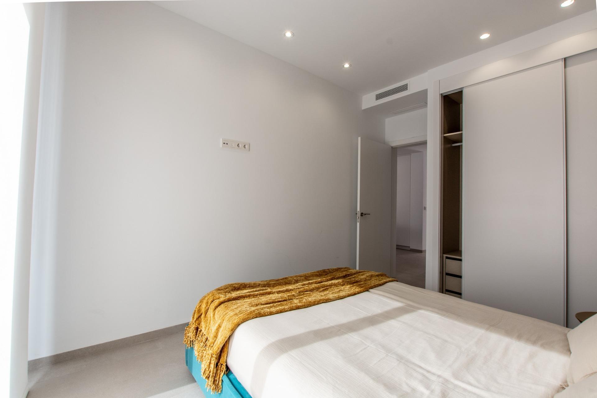 Apartamento Obra Nueva en Finestrat con Piscina Privada — 2 Dorm.